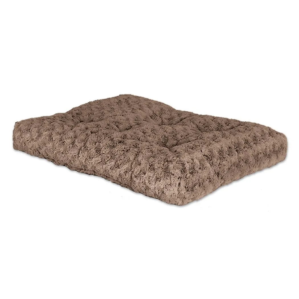 Quiet Time Deluxe Ombre Swirl Pet Bed